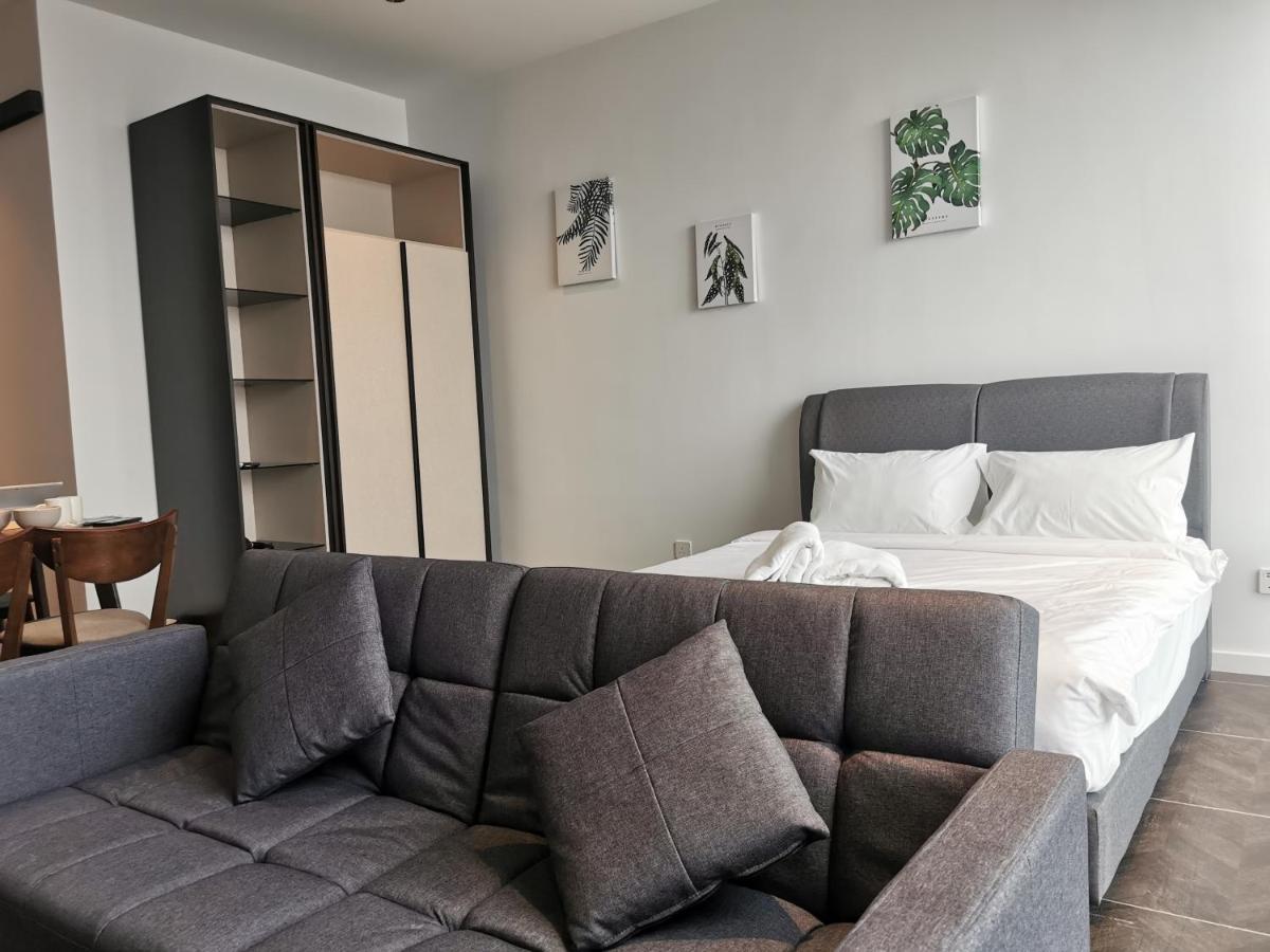 Scarletz Suites Klcc By De Harlequins Guesthouse 쿠알라룸푸르 외부 사진
