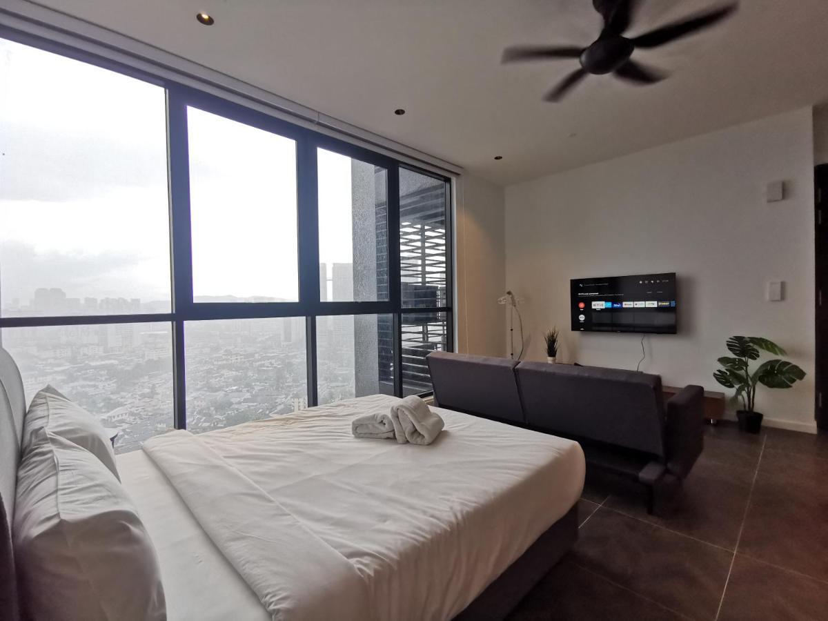 Scarletz Suites Klcc By De Harlequins Guesthouse 쿠알라룸푸르 외부 사진