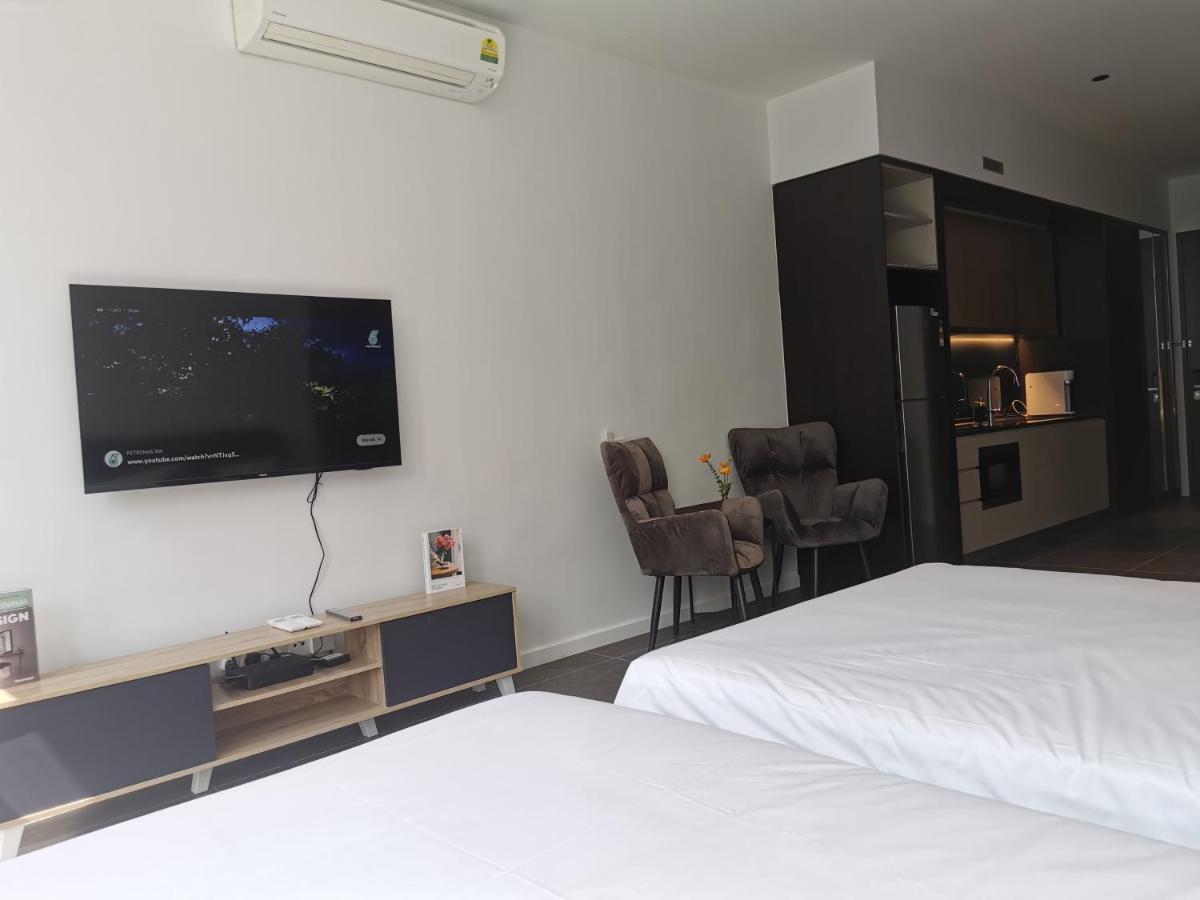 Scarletz Suites Klcc By De Harlequins Guesthouse 쿠알라룸푸르 외부 사진