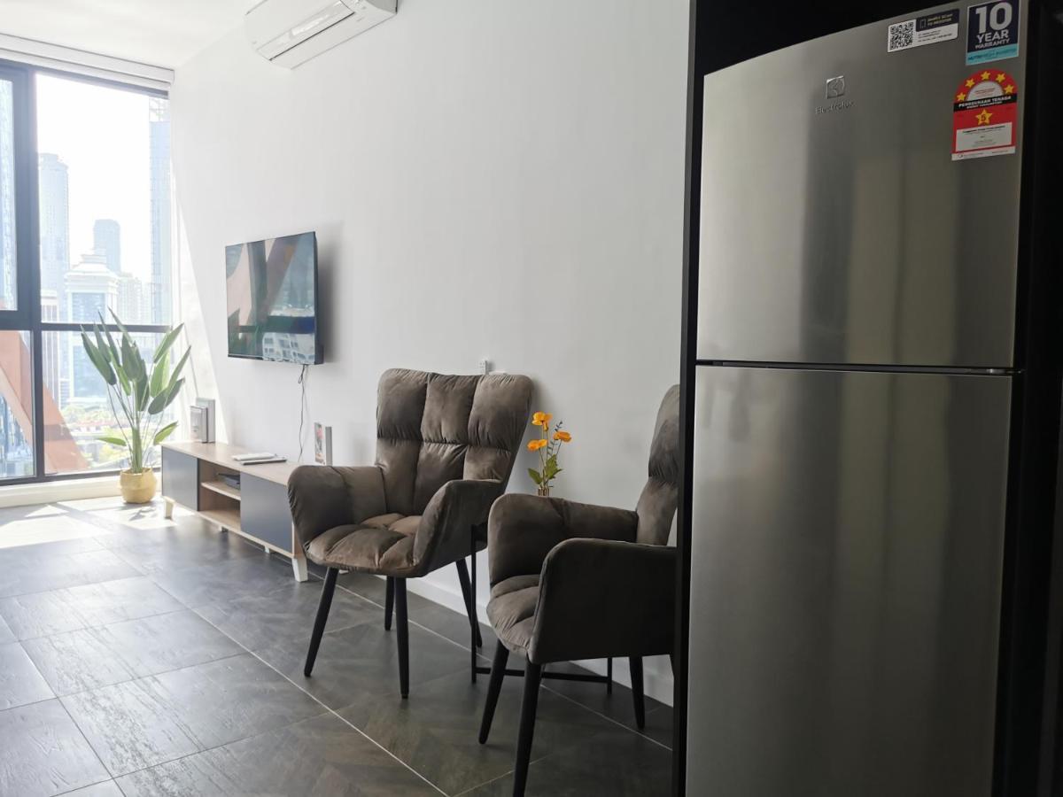 Scarletz Suites Klcc By De Harlequins Guesthouse 쿠알라룸푸르 외부 사진