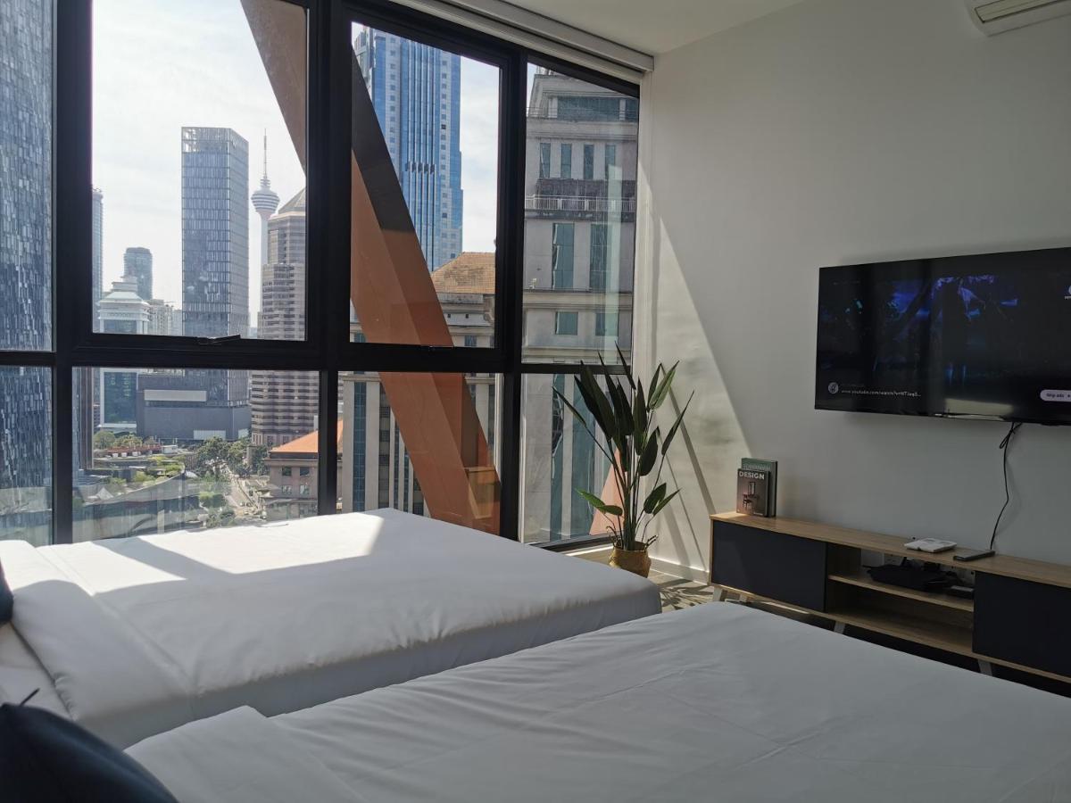 Scarletz Suites Klcc By De Harlequins Guesthouse 쿠알라룸푸르 외부 사진
