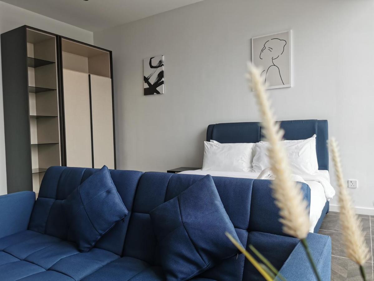 Scarletz Suites Klcc By De Harlequins Guesthouse 쿠알라룸푸르 외부 사진