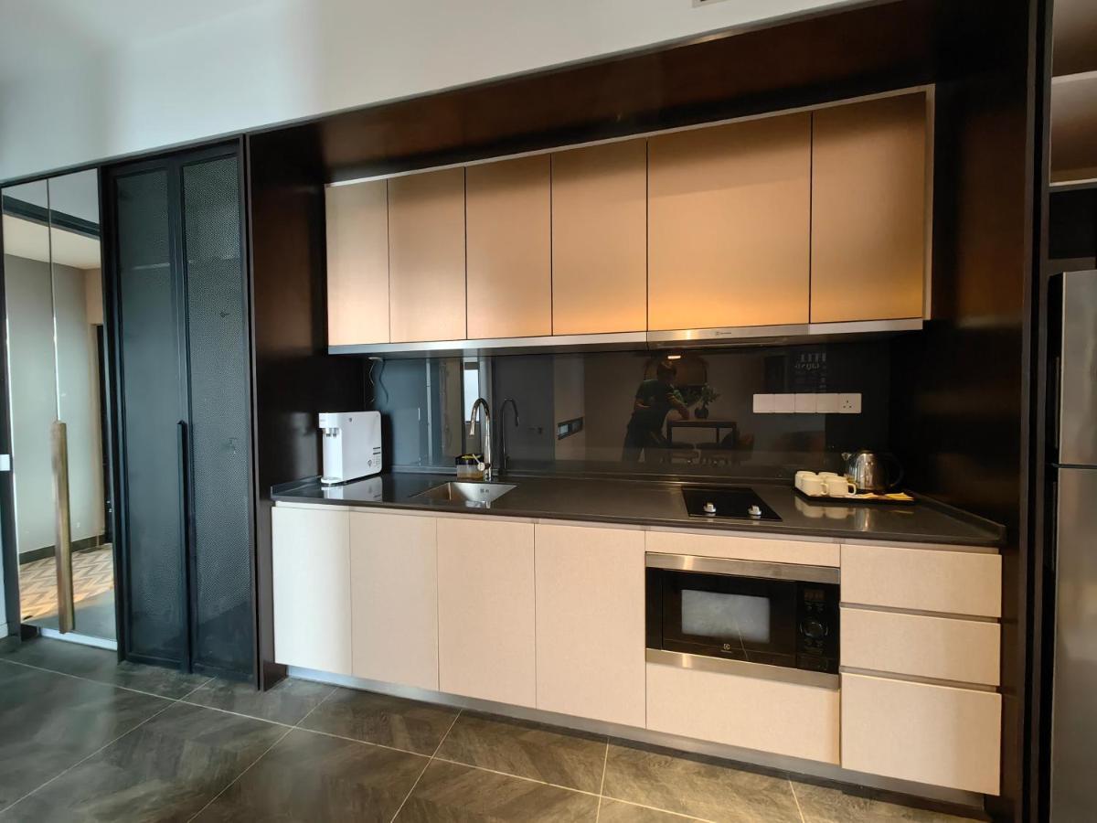 Scarletz Suites Klcc By De Harlequins Guesthouse 쿠알라룸푸르 외부 사진